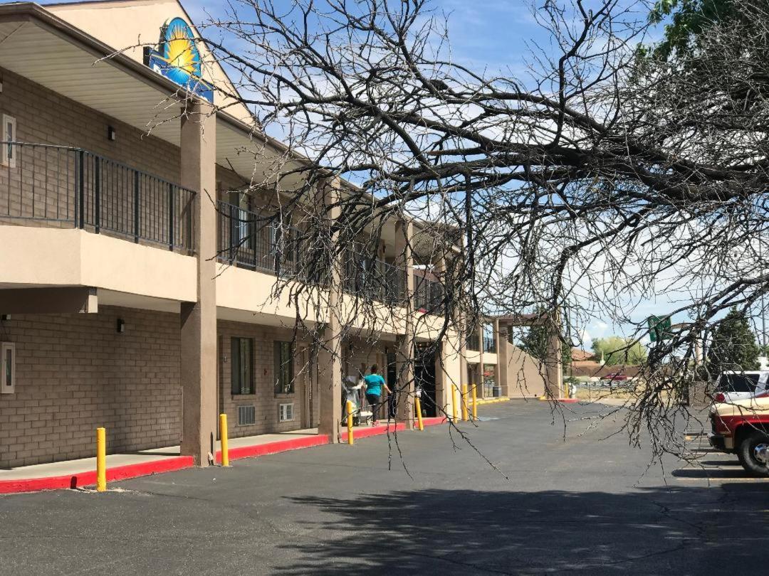 Days Inn By Wyndham Albuquerque West Eksteriør billede