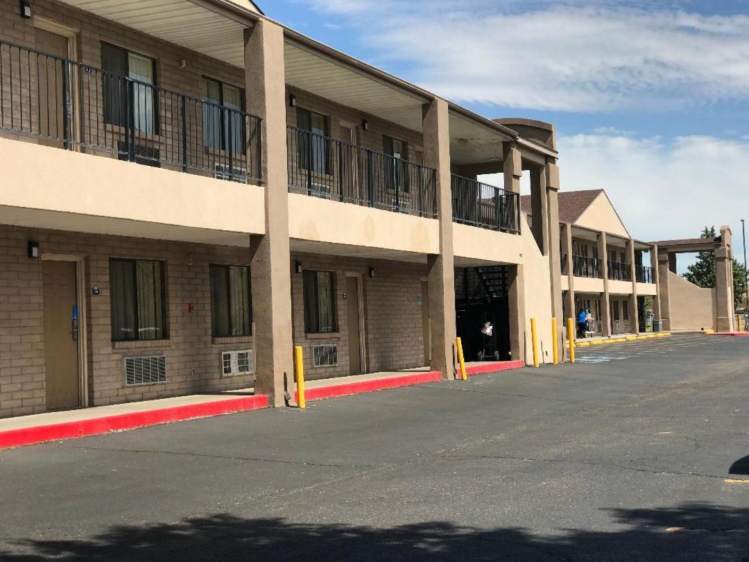 Days Inn By Wyndham Albuquerque West Eksteriør billede
